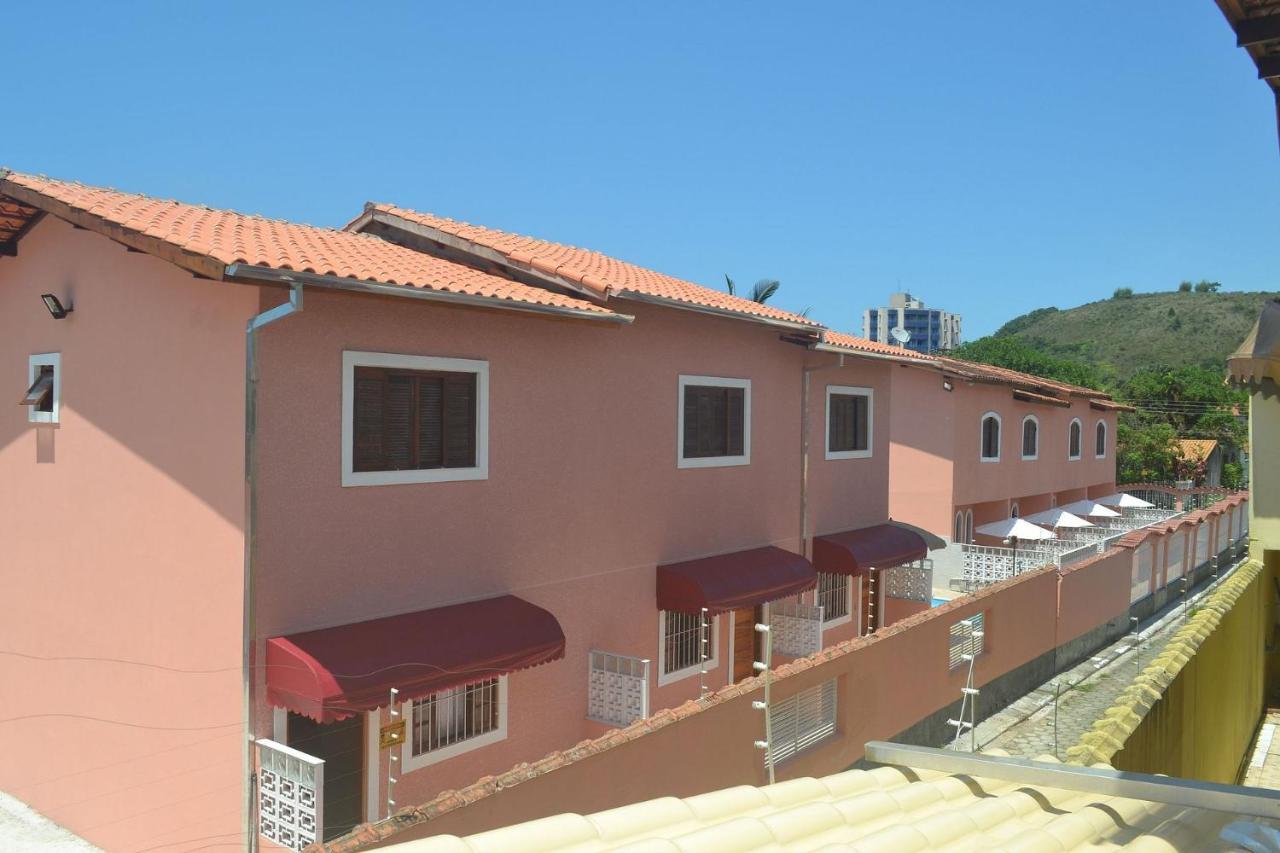 Chalés por temporada no Villagio Santa Mônica, em Caraguatatuba Esterno foto