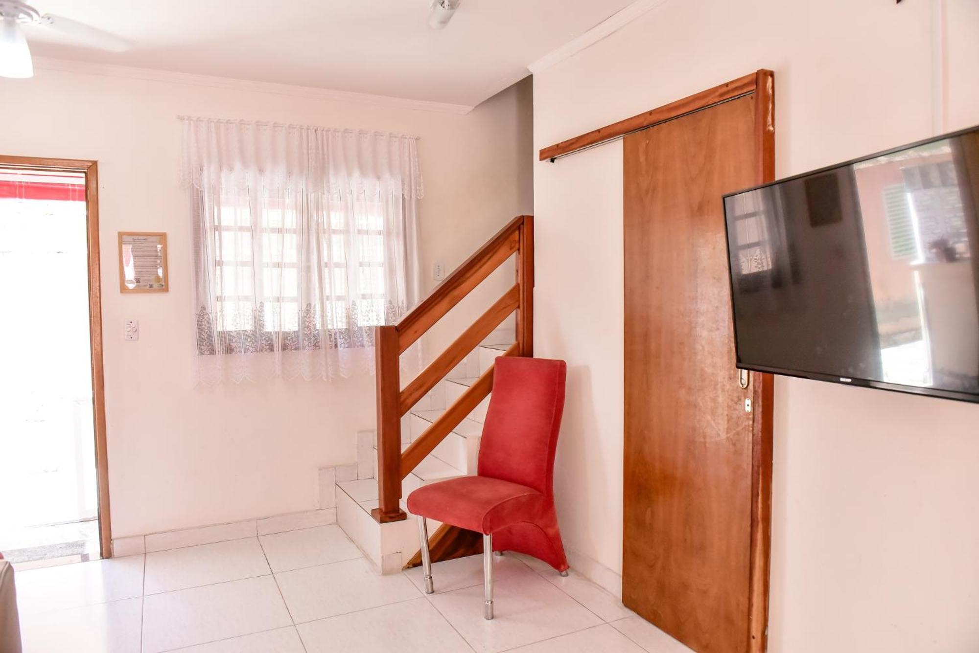 Chalés por temporada no Villagio Santa Mônica, em Caraguatatuba Esterno foto